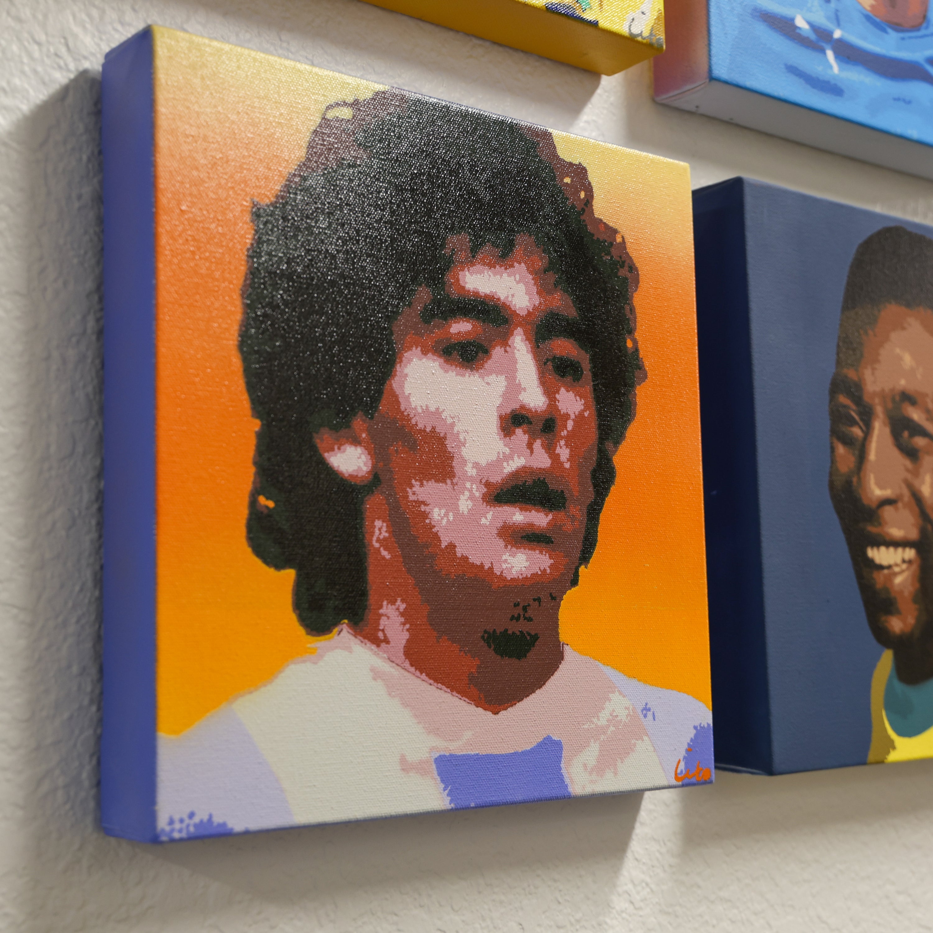 Diego Maradona spray paint art