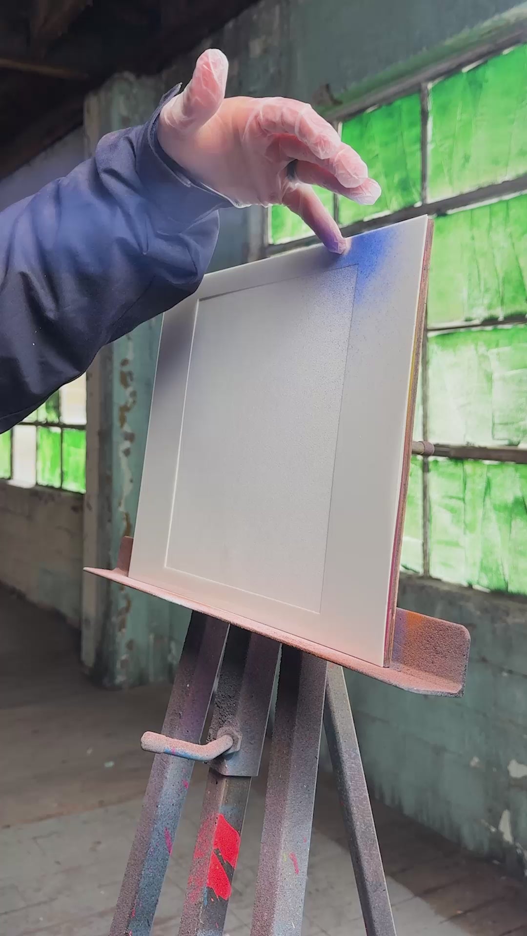 phillip rivers spray painting with stencils